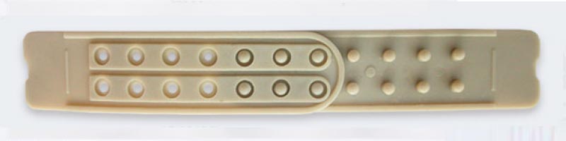 Broche plástico ajustable para gorra (tipo snapback)