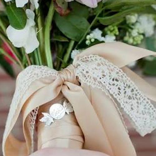 Cinta de encaje para decoración floral