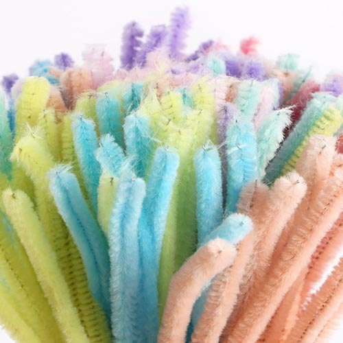 Decoraciones navideñas con limpiapipas chenille