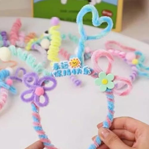 Macetas decorativas hechas con limpiapipas chenille