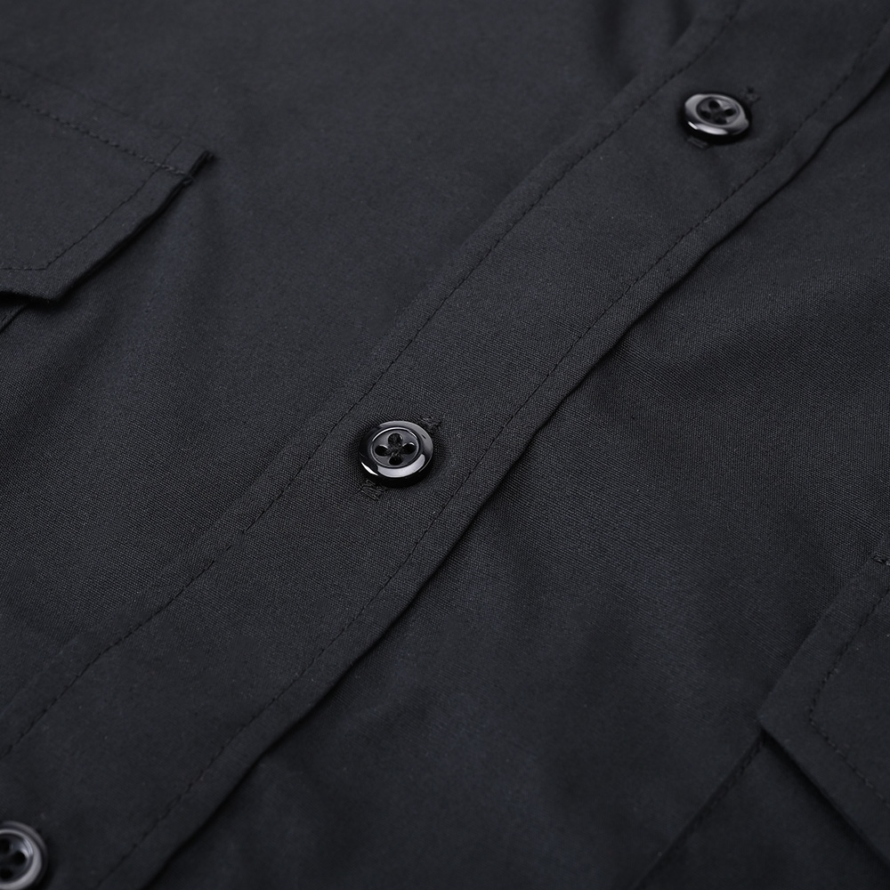 Tapeta y bolsillo con solapa de la camisa de uniforme